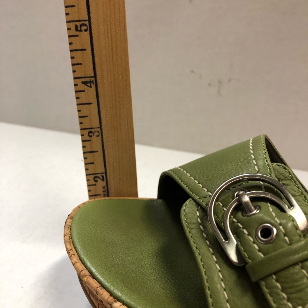 Olive Green Wedge Slide, Antonio Melani size 9 - Picture 9 of 11